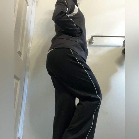 Athletic Works Set - Picture 2 of 7